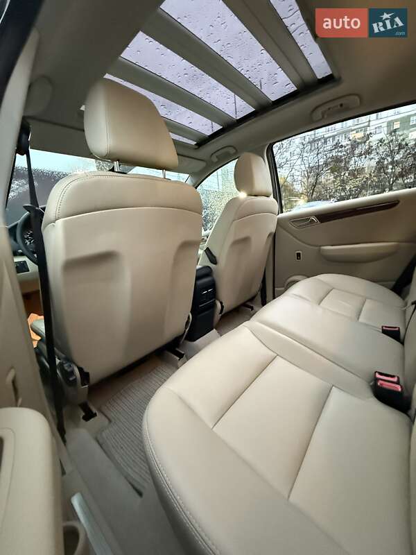 Хэтчбек Mercedes-Benz B-Class 2008 в Сумах