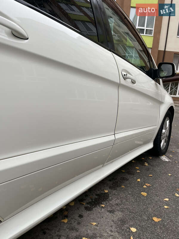 Хетчбек Mercedes-Benz B-Class 2010 в Софіївській Борщагівці фото 6 Хетчбек Mercedes-Benz B-Class 2010 в Софіївській Борщагівці