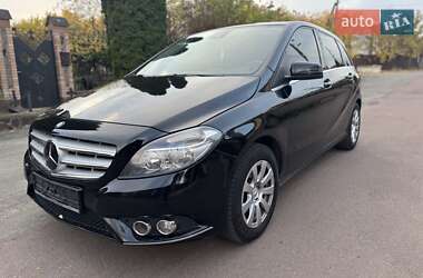 Хэтчбек Mercedes-Benz B-Class 2014 в Киеве