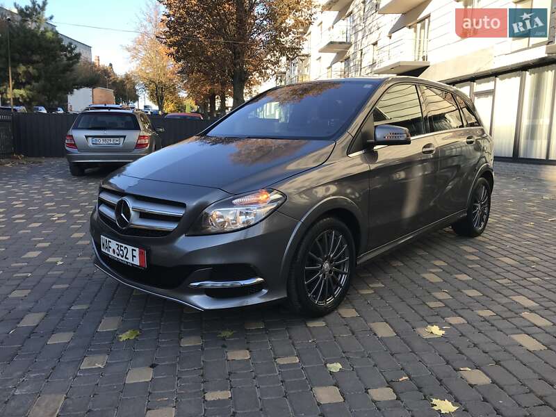 Хетчбек Mercedes-Benz B-Class 2015 в Тернополі