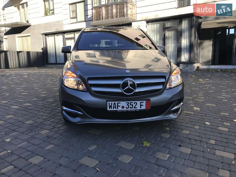 Хетчбек Mercedes-Benz B-Class 2015 в Тернополі