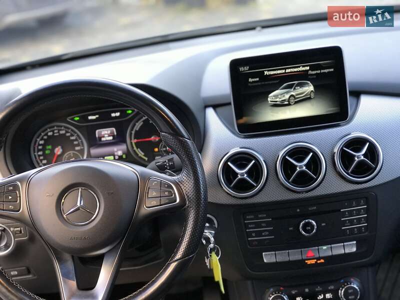 Хетчбек Mercedes-Benz B-Class 2015 в Тернополі
