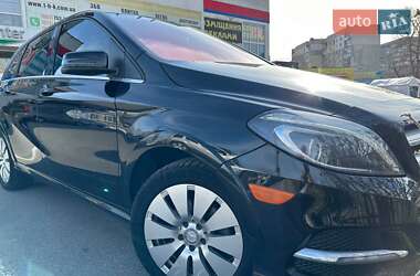 Хэтчбек Mercedes-Benz B-Class 2015 в Киеве