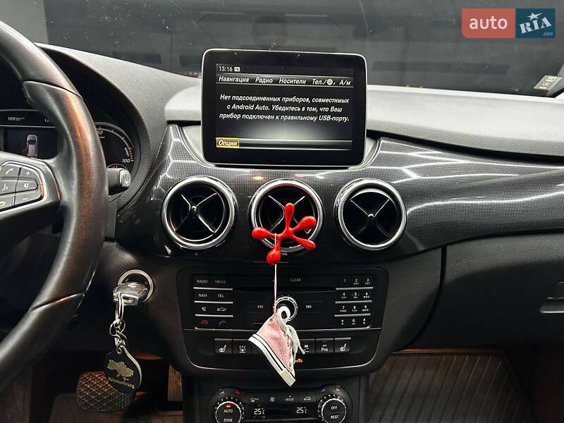 Хэтчбек Mercedes-Benz B-Class 2016 в Черновцах фото 12 Хэтчбек Mercedes-Benz B-Class 2016 в Черновцах