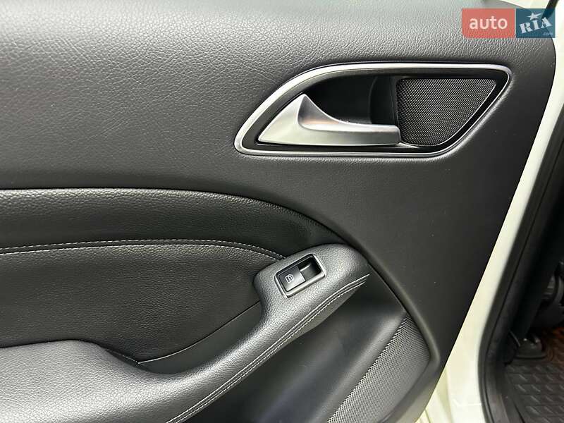 Хэтчбек Mercedes-Benz B-Class 2016 в Черновцах фото 18 Хэтчбек Mercedes-Benz B-Class 2016 в Черновцах