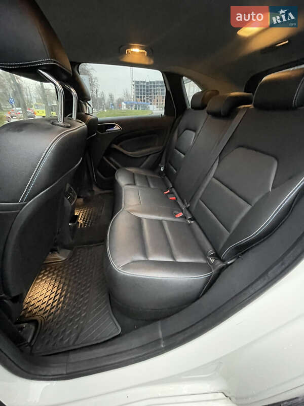 Хетчбек Mercedes-Benz B-Class 2015 в Львові
