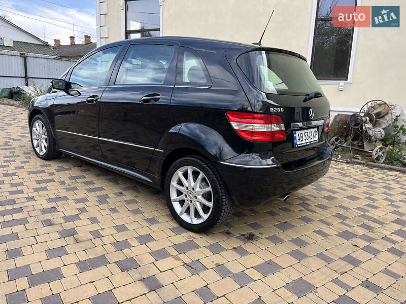 Хетчбек Mercedes-Benz B-Class 2005 в Могилів-Подільському фото 17 Хетчбек Mercedes-Benz B-Class 2005 в Могилів-Подільському