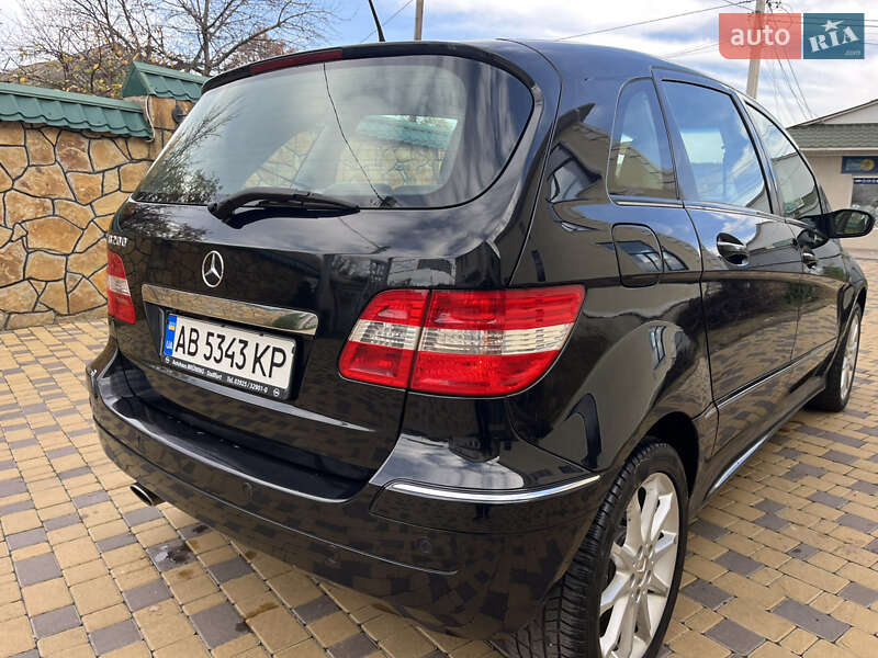 Хетчбек Mercedes-Benz B-Class 2005 в Могилів-Подільському фото 41 Хетчбек Mercedes-Benz B-Class 2005 в Могилів-Подільському
