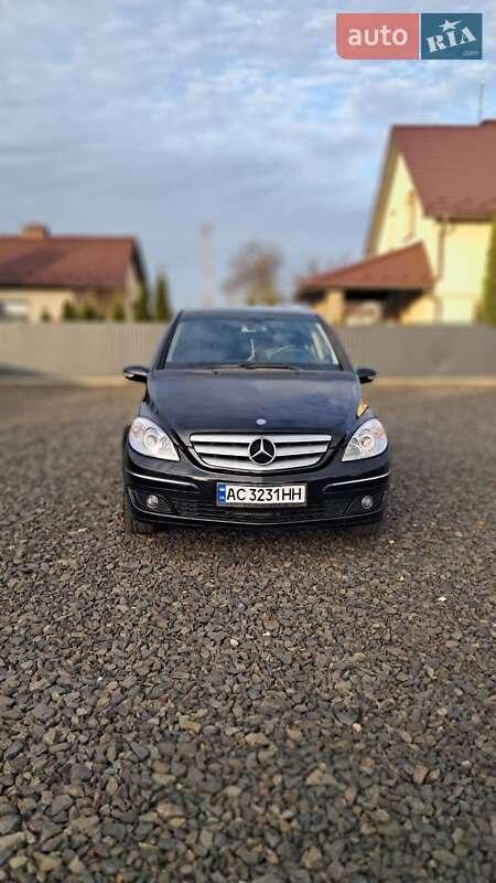 Хэтчбек Mercedes-Benz B-Class 2005 в Нововолынске фото 2 Хэтчбек Mercedes-Benz B-Class 2005 в Нововолынске