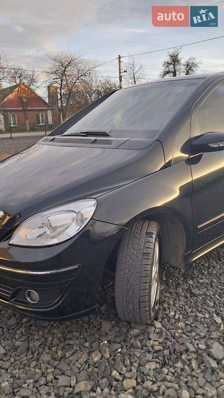 Хэтчбек Mercedes-Benz B-Class 2005 в Нововолынске фото 19 Хэтчбек Mercedes-Benz B-Class 2005 в Нововолынске