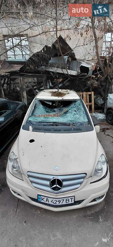 Хетчбек Mercedes-Benz B-Class 2008 в Києві фото 3 Хетчбек Mercedes-Benz B-Class 2008 в Києві