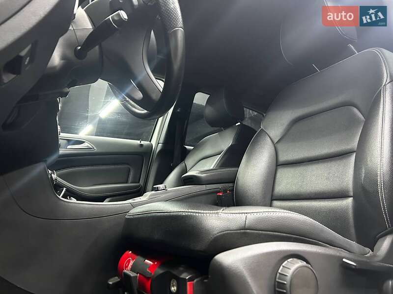 Хэтчбек Mercedes-Benz B-Class 2015 в Черновцах фото 10 Хэтчбек Mercedes-Benz B-Class 2015 в Черновцах