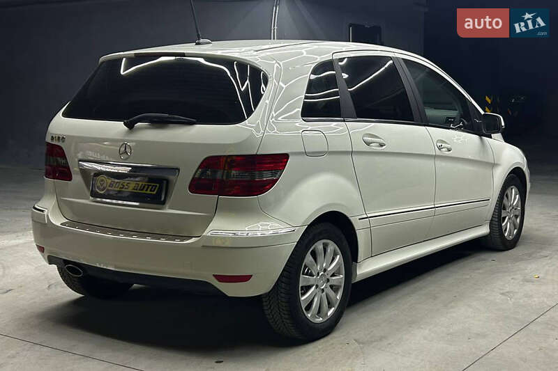 Хетчбек Mercedes-Benz B-Class 2011 в Чернівцях фото 6 Хетчбек Mercedes-Benz B-Class 2011 в Чернівцях