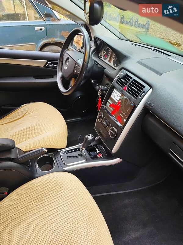 Хетчбек Mercedes-Benz B-Class 2011 в Одесі