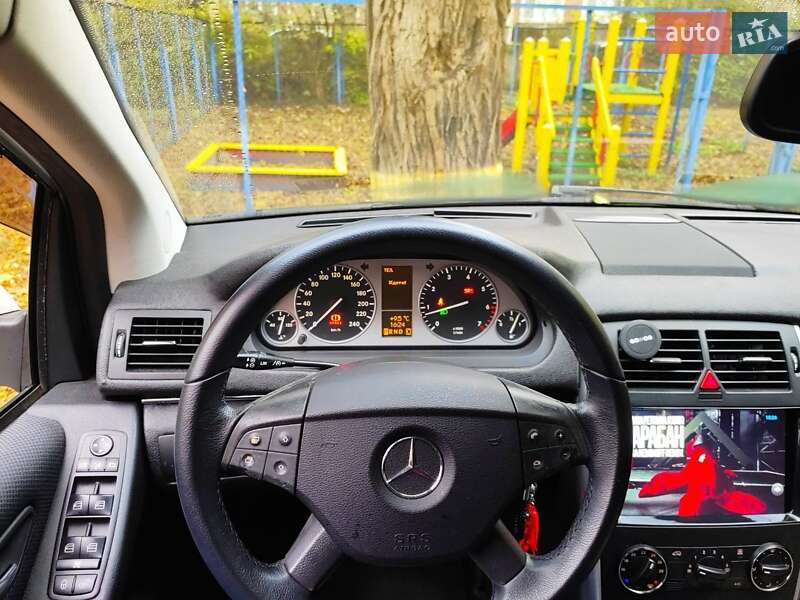 Хетчбек Mercedes-Benz B-Class 2011 в Одесі
