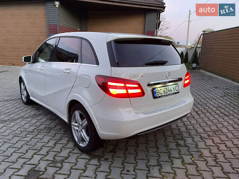 Хэтчбек Mercedes-Benz B-Class 2017 в Дрогобыче фото 44 Хэтчбек Mercedes-Benz B-Class 2017 в Дрогобыче