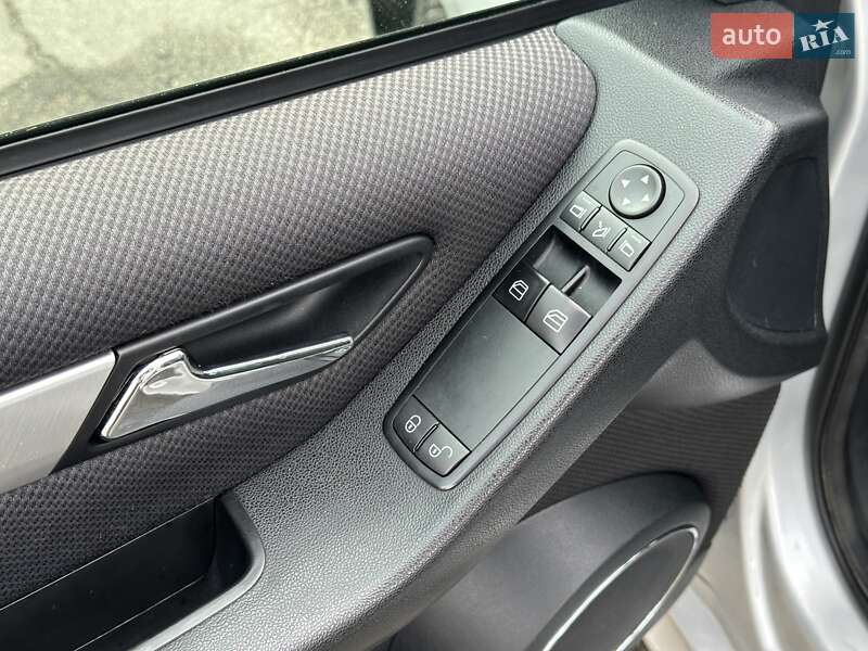 Хэтчбек Mercedes-Benz B-Class 2008 в Киеве