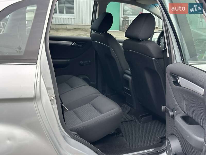 Хэтчбек Mercedes-Benz B-Class 2008 в Киеве