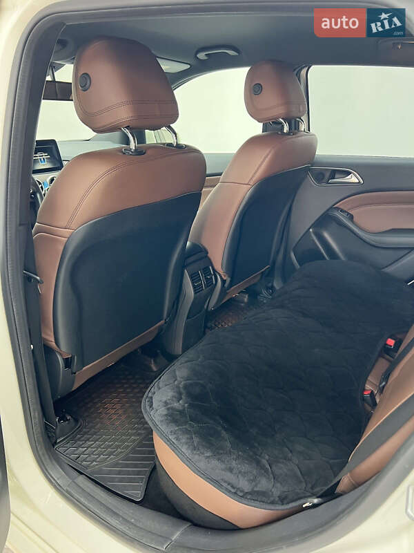 Хетчбек Mercedes-Benz B-Class 2017 в Львові