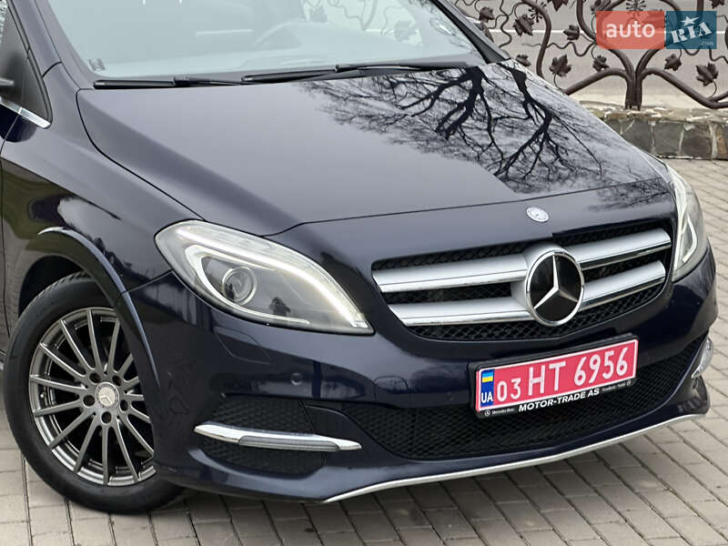 Хэтчбек Mercedes-Benz B-Class 2016 в Дрогобыче