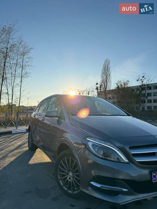 Хетчбек Mercedes-Benz B-Class 2016 в Ковелі