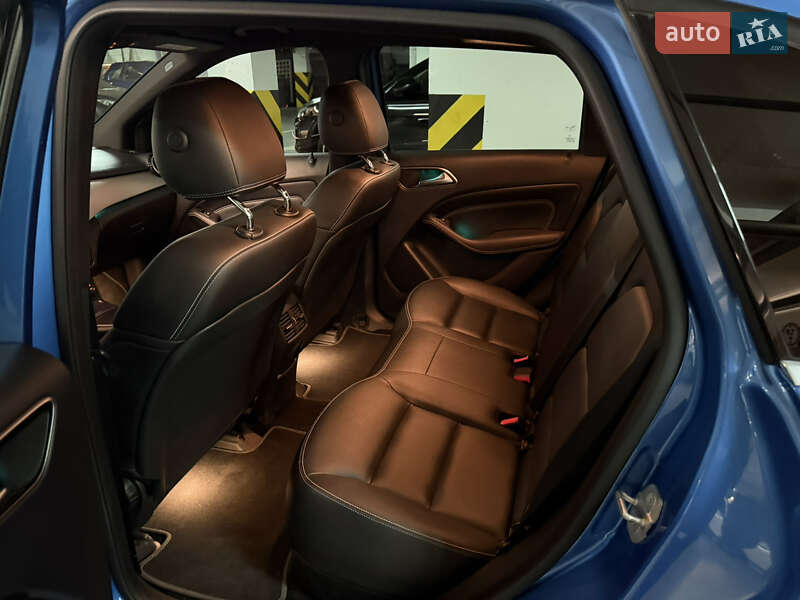 Хэтчбек Mercedes-Benz B-Class 2016 в Днепре