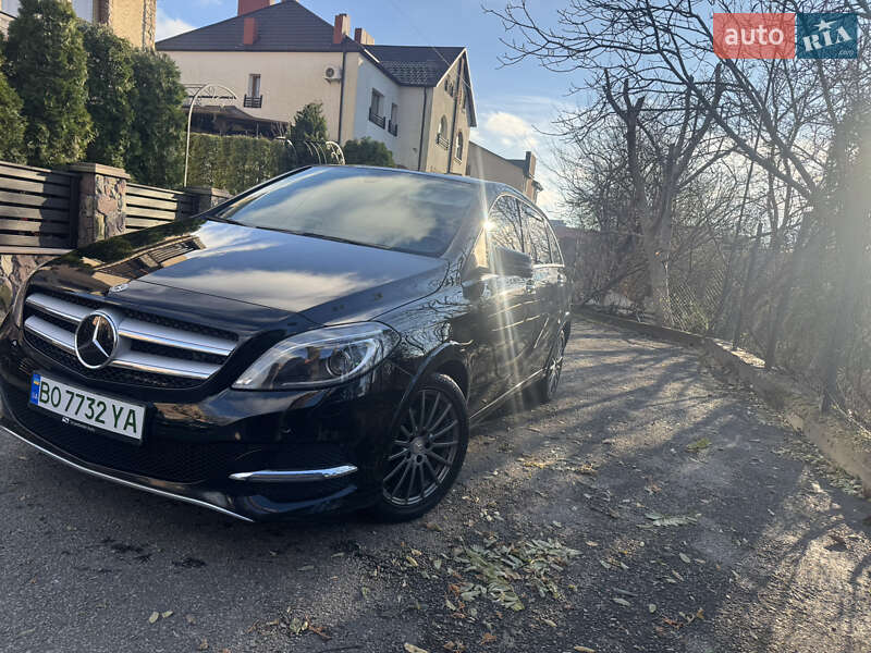 Хетчбек Mercedes-Benz B-Class 2017 в Тернополі