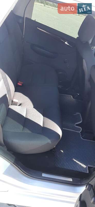 Хэтчбек Mercedes-Benz B-Class 2008 в Дрогобыче