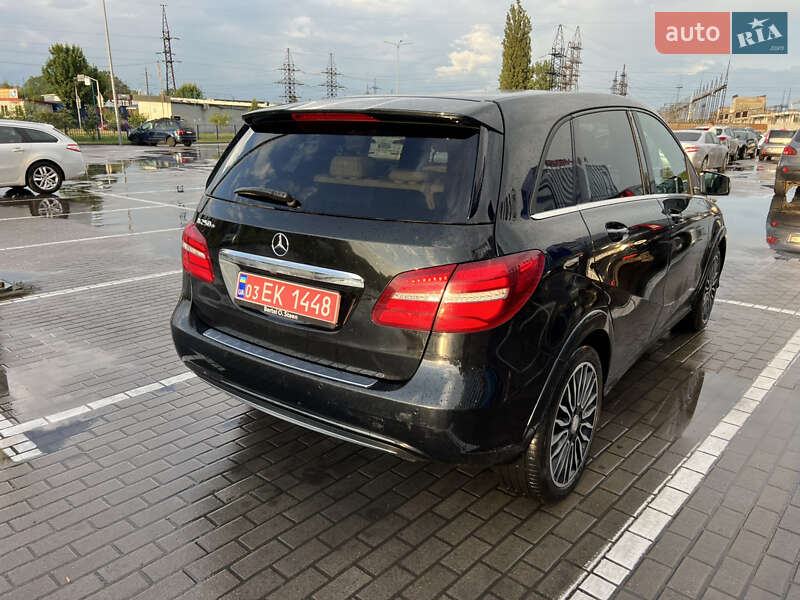 Хэтчбек Mercedes-Benz B-Class 2015 в Львове
