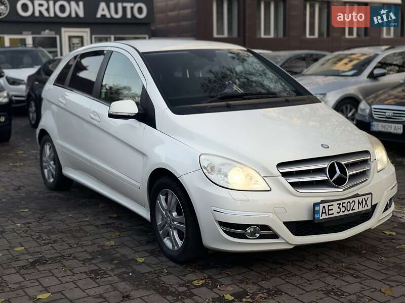 Хэтчбек Mercedes-Benz B-Class 2011 в Днепре