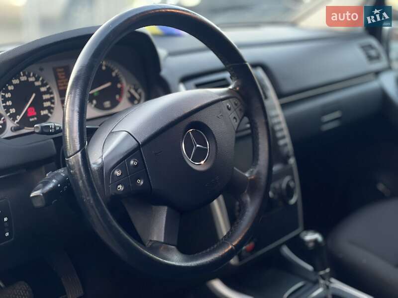 Хэтчбек Mercedes-Benz B-Class 2011 в Днепре