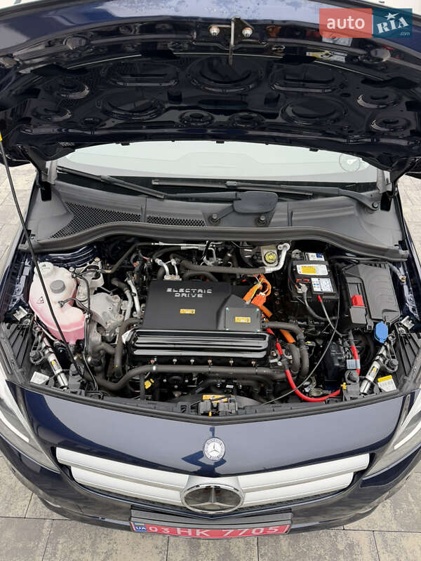 Хэтчбек Mercedes-Benz B-Class 2016 в Ковеле