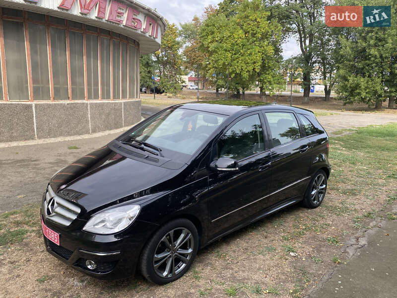 Хэтчбек Mercedes-Benz B-Class 2009 в Первомайске фото 11 Хэтчбек Mercedes-Benz B-Class 2009 в Первомайске