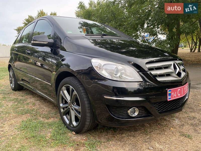 Хэтчбек Mercedes-Benz B-Class 2009 в Первомайске фото 28 Хэтчбек Mercedes-Benz B-Class 2009 в Первомайске