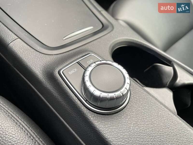 Хэтчбек Mercedes-Benz B-Class 2014 в Киеве