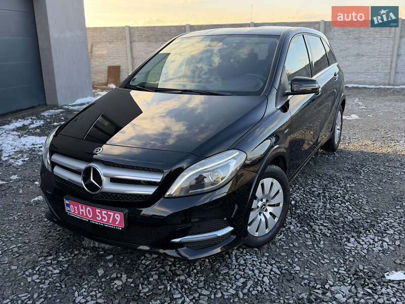 Хэтчбек Mercedes-Benz B-Class 2017 в Ровно фото 26 Хэтчбек Mercedes-Benz B-Class 2017 в Ровно