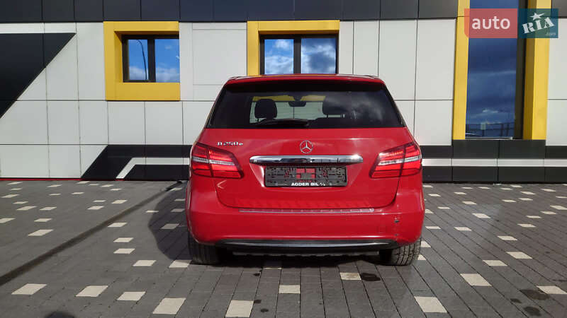 Хэтчбек Mercedes-Benz B-Class 2016 в Тернополе