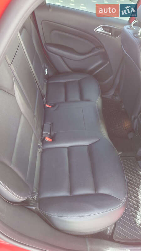 Хэтчбек Mercedes-Benz B-Class 2016 в Тернополе