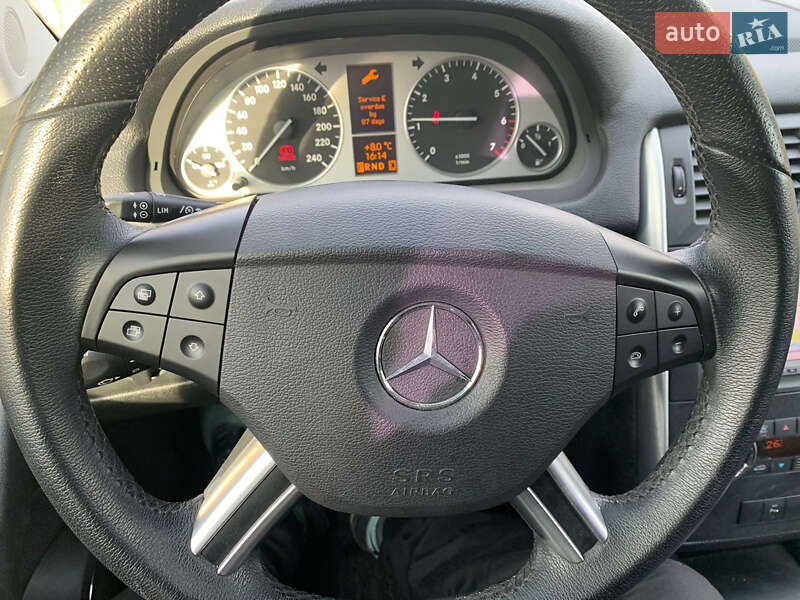 Хэтчбек Mercedes-Benz B-Class 2011 в Киеве