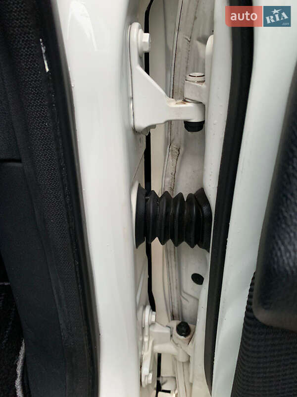 Хэтчбек Mercedes-Benz B-Class 2010 в Киеве