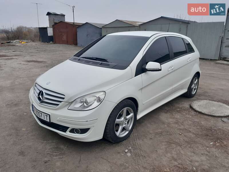 Хэтчбек Mercedes-Benz B-Class 2010 в Кременчуге