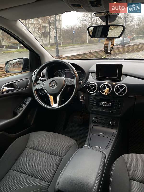 Хэтчбек Mercedes-Benz B-Class 2012 в Умани