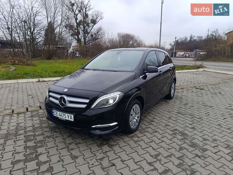 Хетчбек Mercedes-Benz B-Class 2016 в Чернівцях