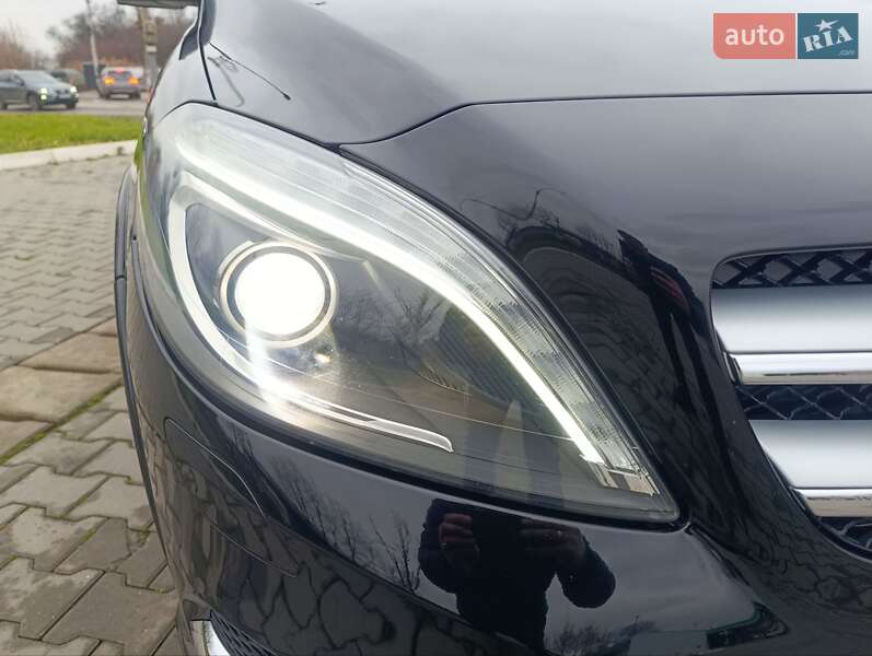 Хетчбек Mercedes-Benz B-Class 2016 в Чернівцях