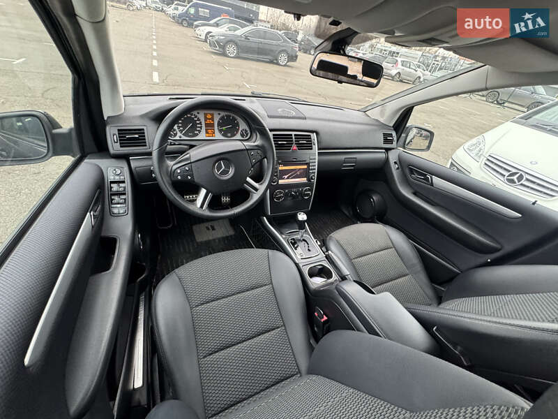 Хетчбек Mercedes-Benz B-Class 2010 в Києві