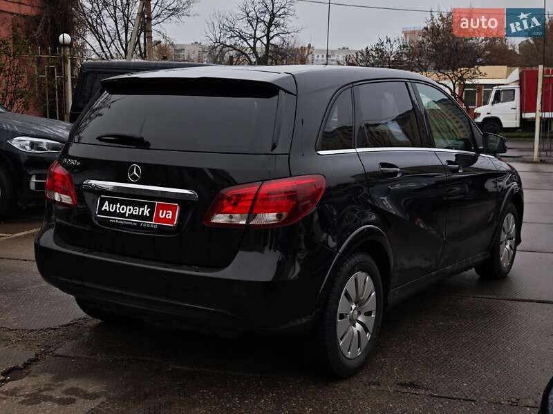 Хэтчбек Mercedes-Benz B-Class 2017 в Харькове фото 8 Хэтчбек Mercedes-Benz B-Class 2017 в Харькове
