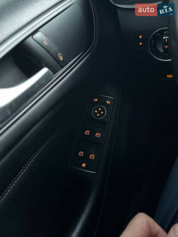 Хетчбек Mercedes-Benz B-Class 2014 в Києві