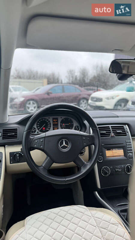 Хэтчбек Mercedes-Benz B-Class 2011 в Черновцах