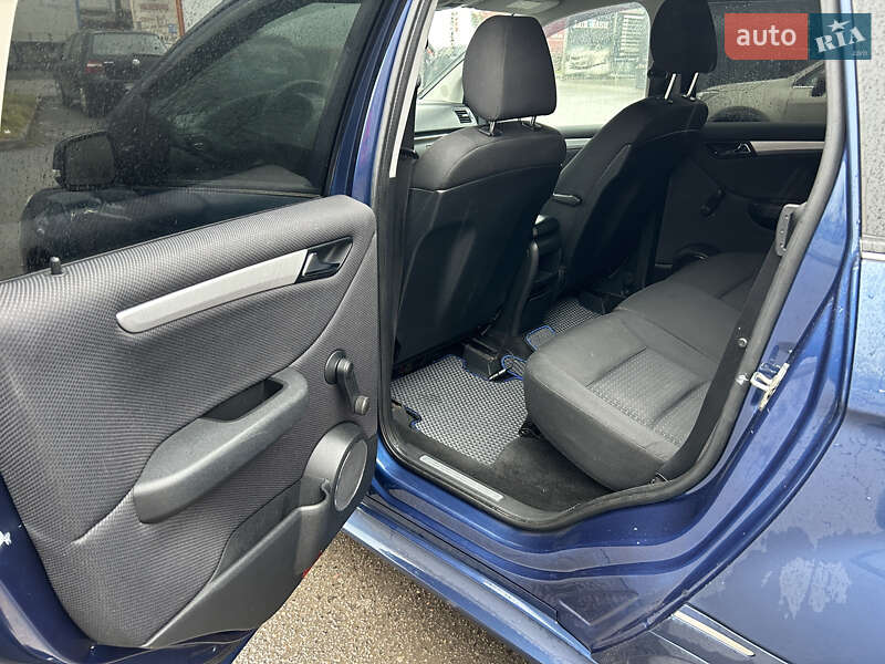 Хэтчбек Mercedes-Benz B-Class 2008 в Пустомытах фото 16 Хэтчбек Mercedes-Benz B-Class 2008 в Пустомытах