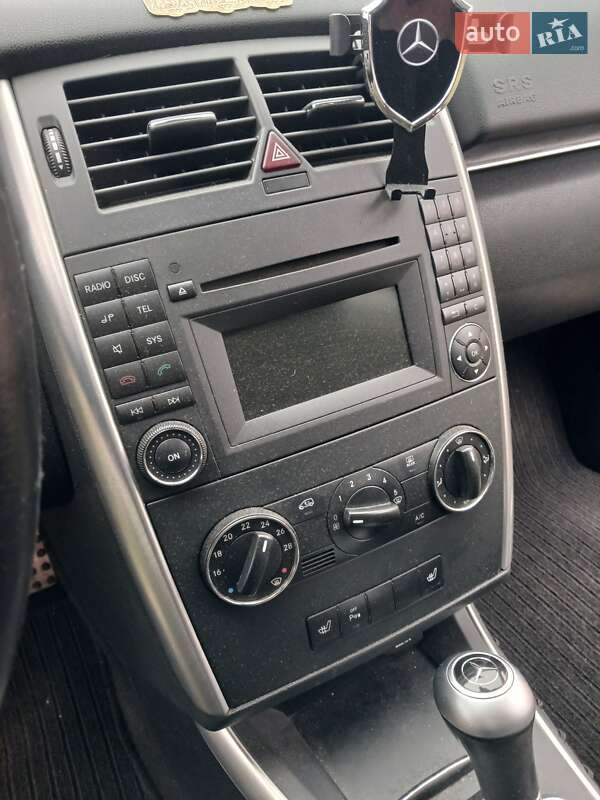 Хэтчбек Mercedes-Benz B-Class 2011 в Обухове фото 4 Хэтчбек Mercedes-Benz B-Class 2011 в Обухове